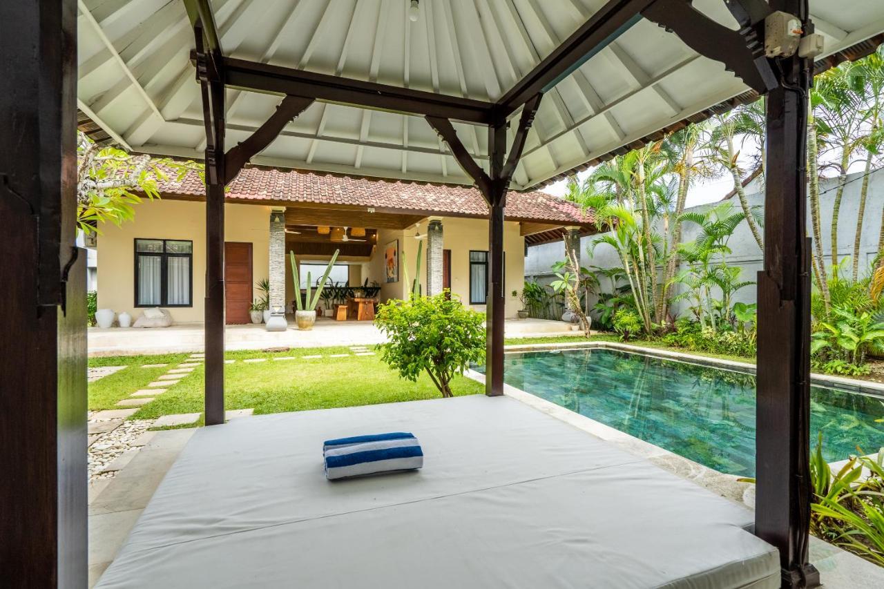 Villa Damai Oasis In The Heart Of Seminyak Екстериор снимка